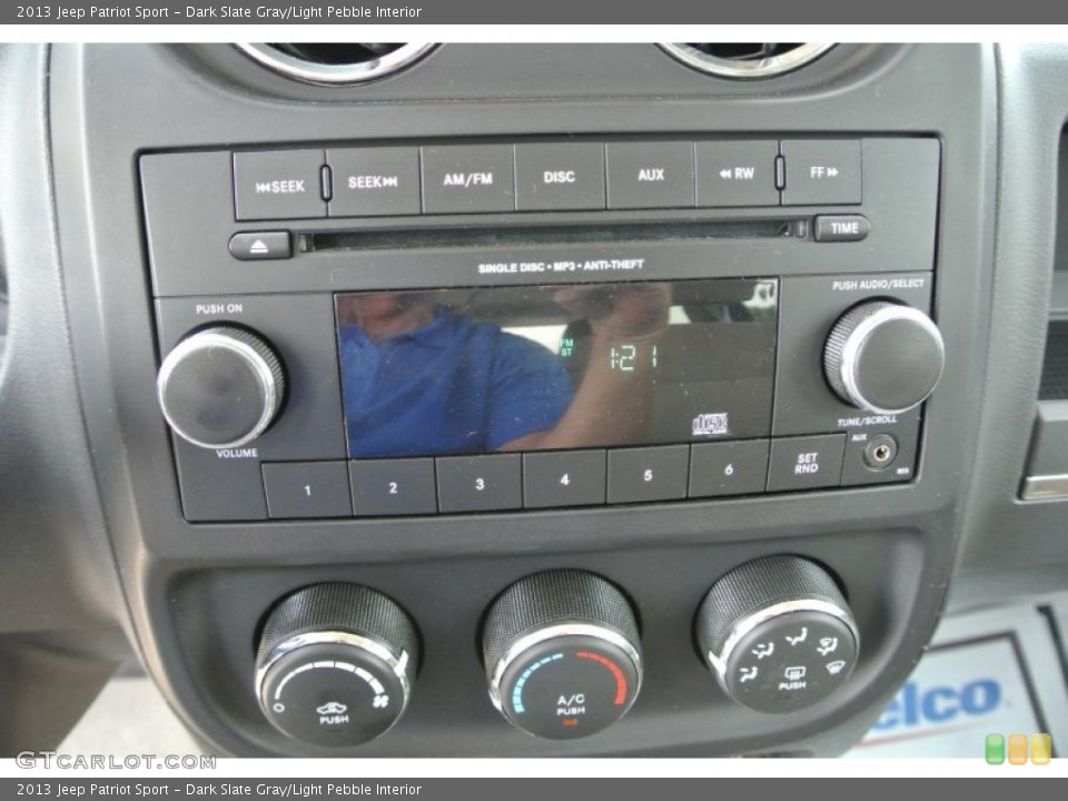 Dark Slate Gray/Light Pebble Interior Controls for the 2013 Jeep Patriot Sport #84961138