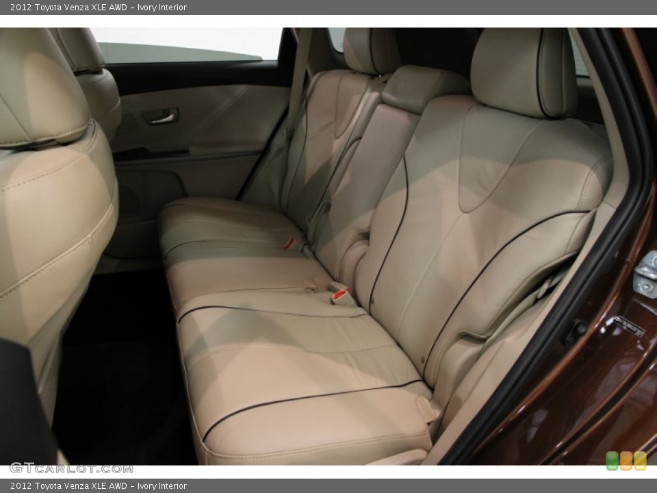 Ivory Interior Rear Seat for the 2012 Toyota Venza XLE AWD #84964447