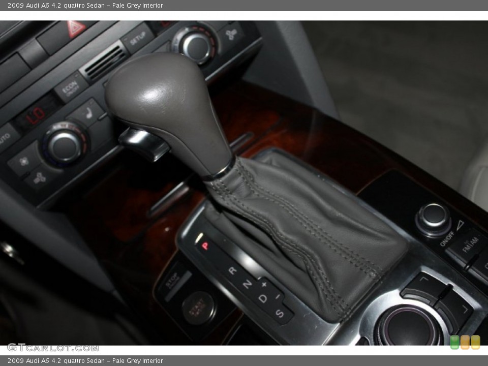 Pale Grey Interior Transmission for the 2009 Audi A6 4.2 quattro Sedan #84986255