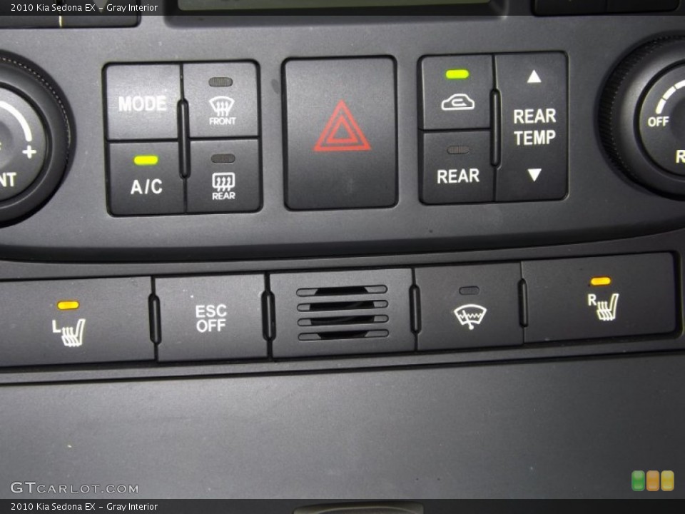 Gray Interior Controls for the 2010 Kia Sedona EX #84999849