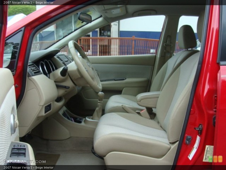 Beige Interior Photo for the 2007 Nissan Versa S #85008104