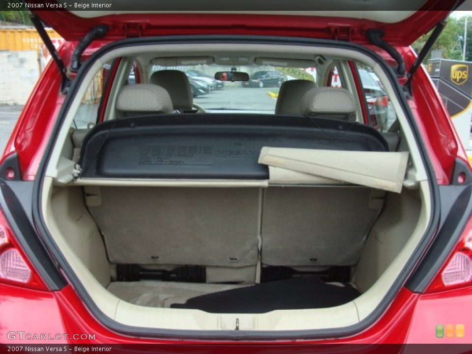 Beige Interior Trunk for the 2007 Nissan Versa S #85008302