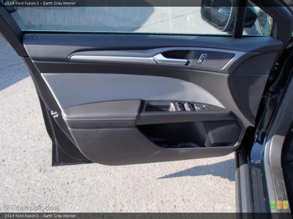 Earth Gray Interior Door Panel for the 2014 Ford Fusion S #85010675