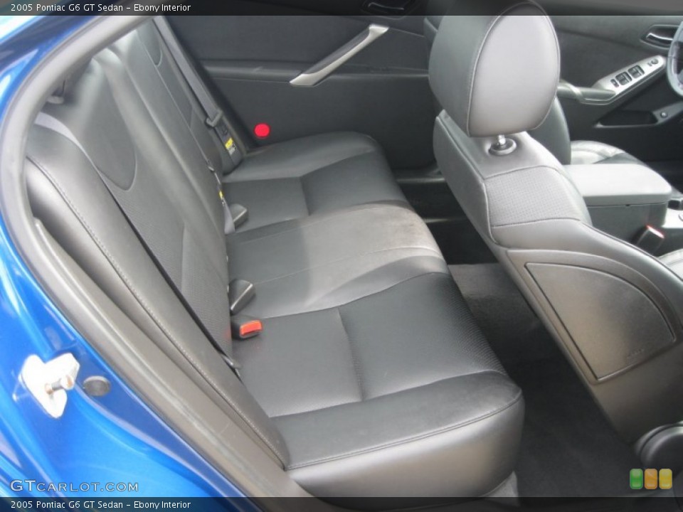 Ebony Interior Rear Seat for the 2005 Pontiac G6 GT Sedan #85020791