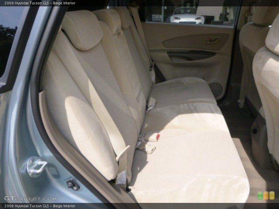 Beige Interior Rear Seat for the 2009 Hyundai Tucson GLS #85022826
