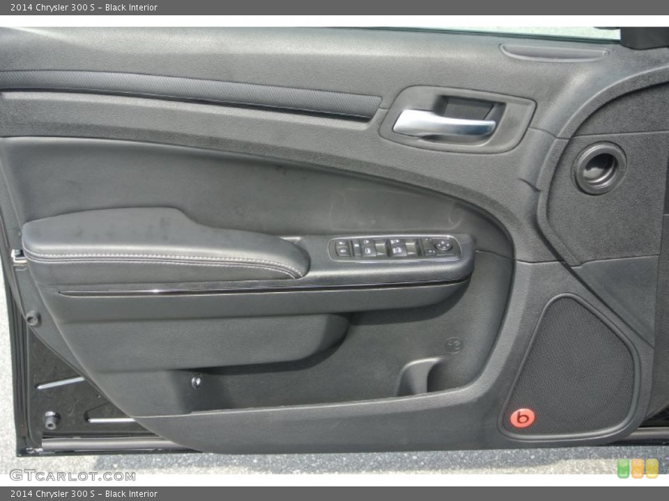 Black Interior Door Panel for the 2014 Chrysler 300 S #85028431
