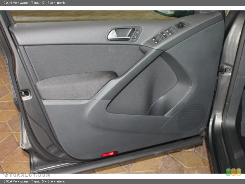 Black Interior Door Panel for the 2014 Volkswagen Tiguan S #85050691