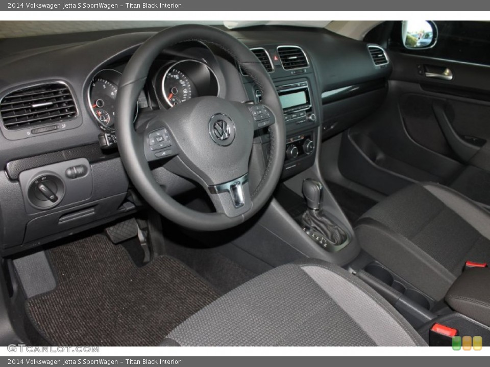 Titan Black Interior Photo for the 2014 Volkswagen Jetta S SportWagen #85054207