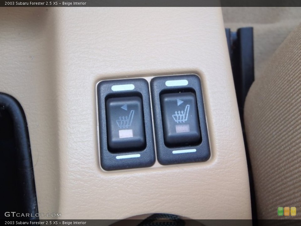 Beige Interior Controls for the 2003 Subaru Forester 2.5 XS #85068659