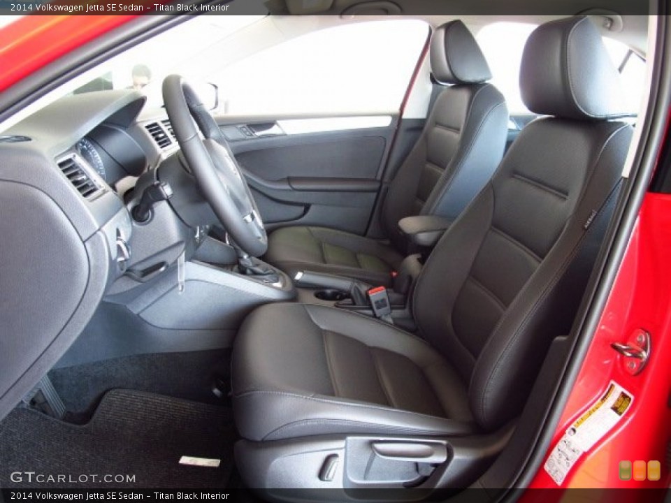 Titan Black Interior Photo for the 2014 Volkswagen Jetta SE Sedan #85071197
