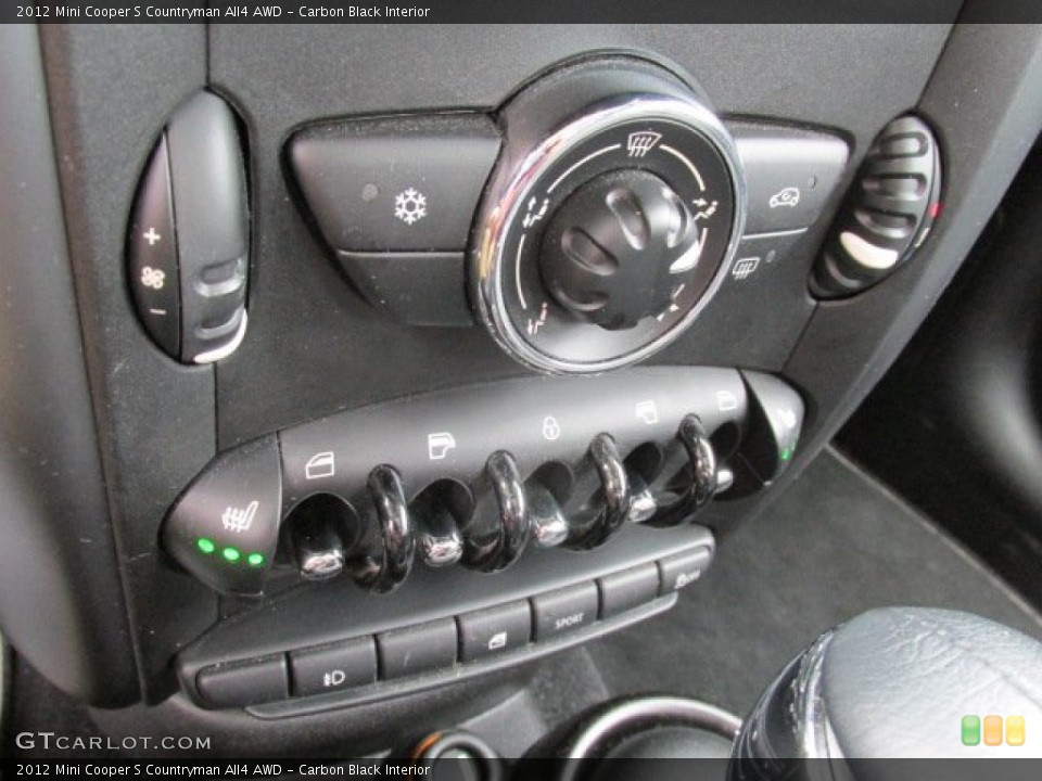 Carbon Black Interior Controls for the 2012 Mini Cooper S Countryman All4 AWD #85077738