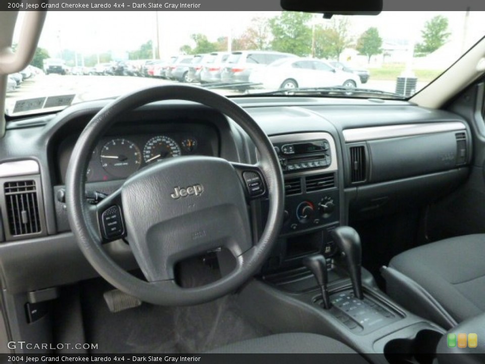 Dark Slate Gray Interior Dashboard for the 2004 Jeep Grand Cherokee Laredo 4x4 #85079484