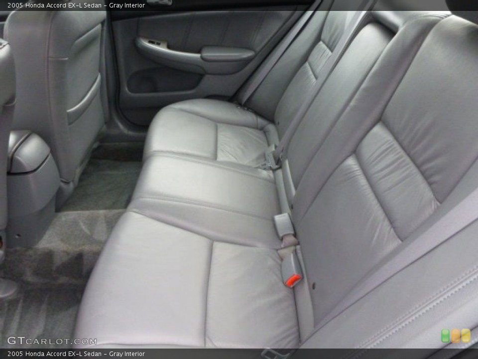Gray Interior Rear Seat for the 2005 Honda Accord EX-L Sedan #85079912