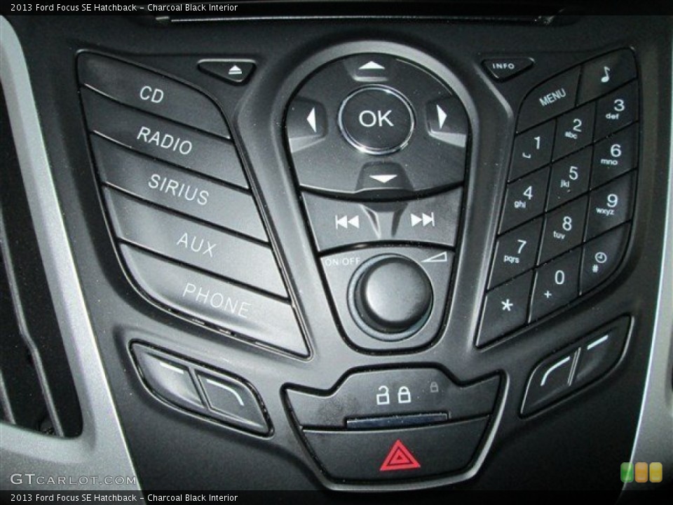 Charcoal Black Interior Controls for the 2013 Ford Focus SE Hatchback #85085108