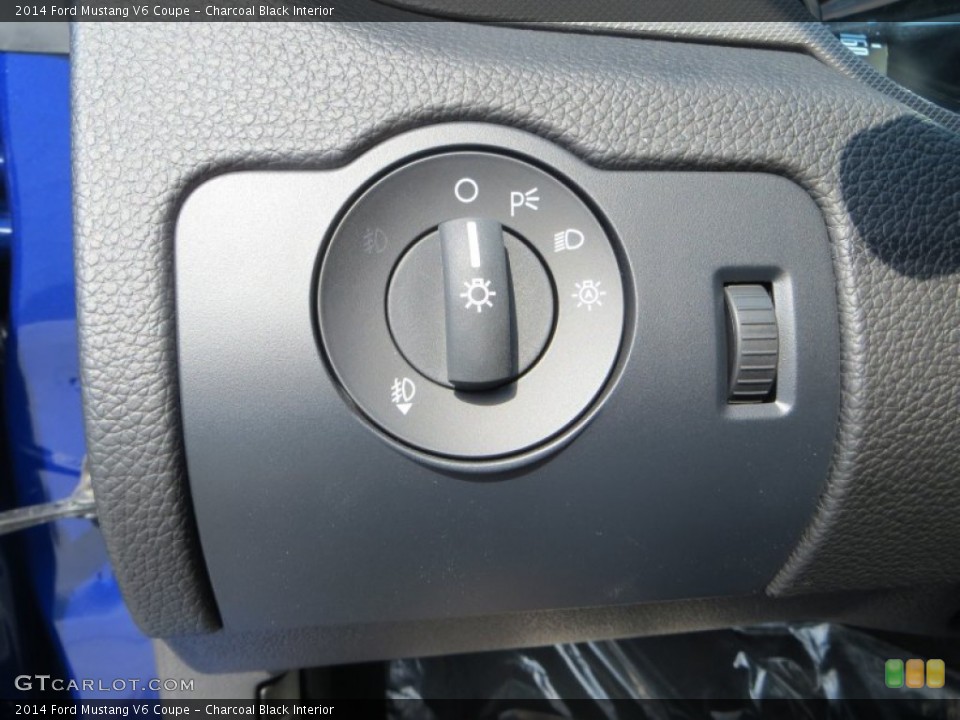 Charcoal Black Interior Controls for the 2014 Ford Mustang V6 Coupe #85092761