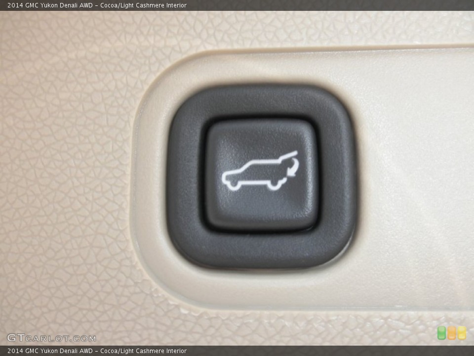 Cocoa/Light Cashmere Interior Controls for the 2014 GMC Yukon Denali AWD #85115657