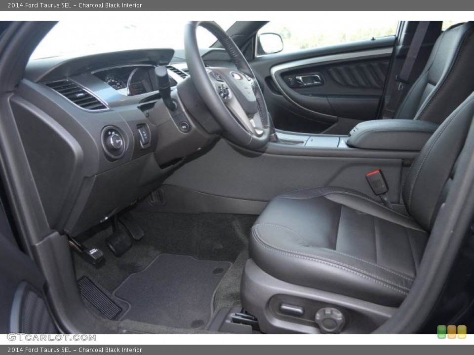 Charcoal Black Interior Photo for the 2014 Ford Taurus SEL #85126403