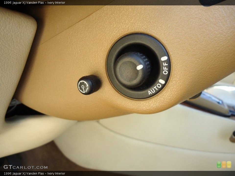 Ivory Interior Controls for the 1996 Jaguar XJ Vanden Plas #85146455