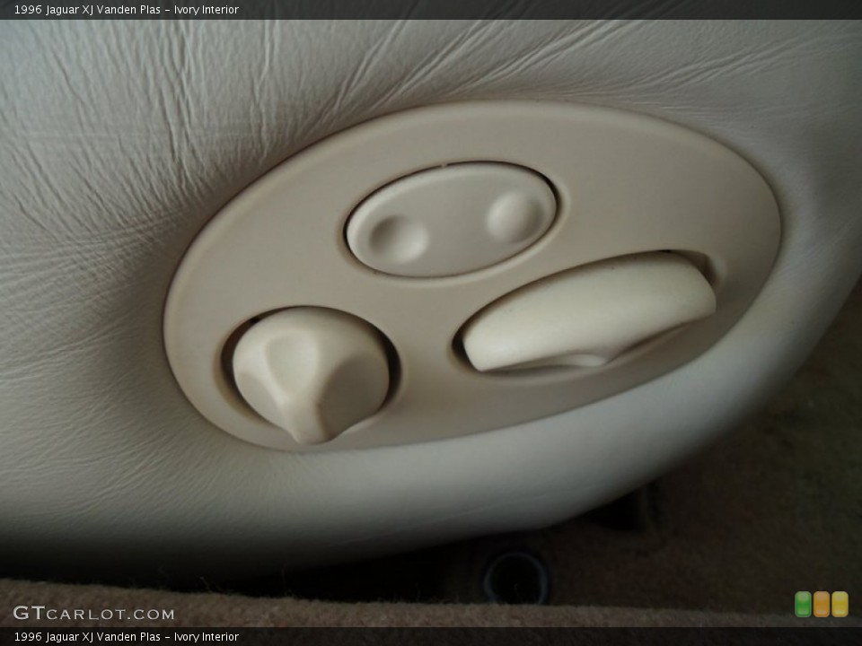 Ivory Interior Controls for the 1996 Jaguar XJ Vanden Plas #85146813