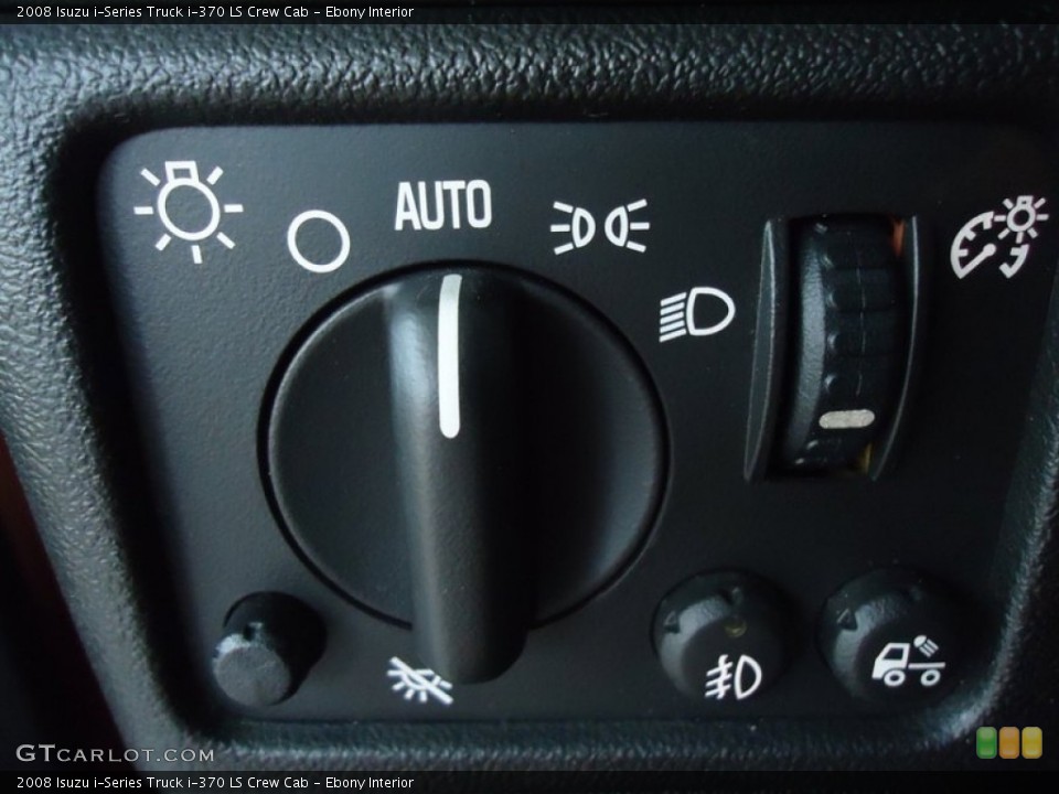 Ebony Interior Controls for the 2008 Isuzu i-Series Truck i-370 LS Crew Cab #85148546