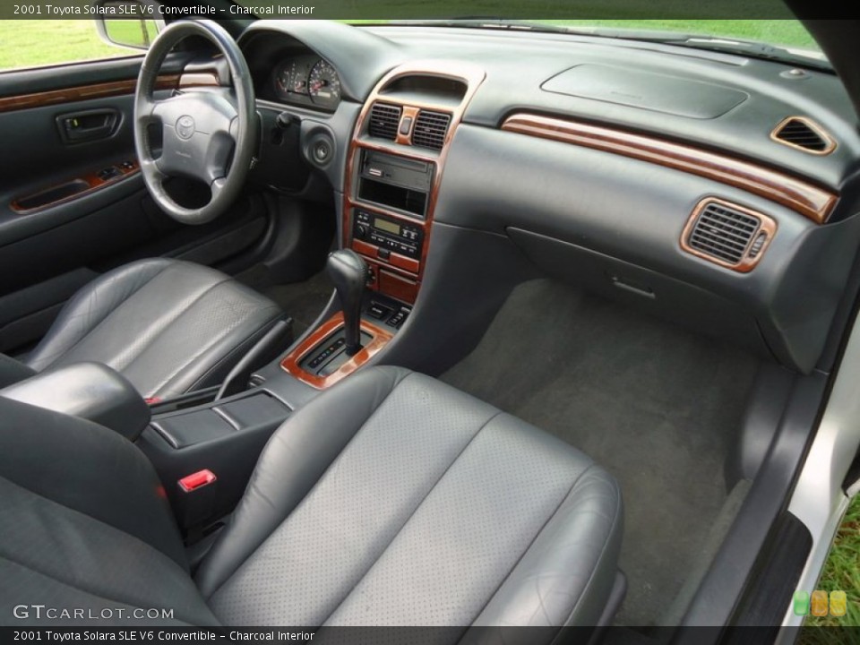 Charcoal Interior Dashboard for the 2001 Toyota Solara SLE V6 Convertible #85150961