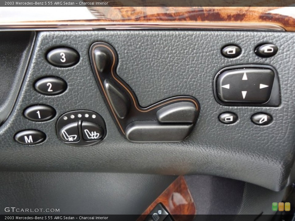 Charcoal Interior Controls for the 2003 Mercedes-Benz S 55 AMG Sedan #85154798