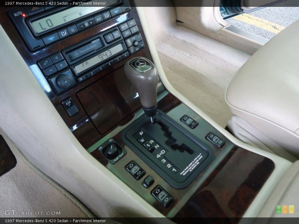Parchment Interior Transmission for the 1997 Mercedes-Benz S 420 Sedan #85157906