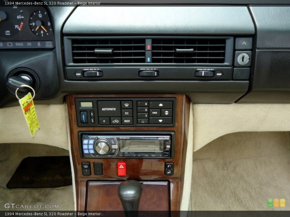 Beige Interior Controls for the 1994 Mercedes-Benz SL 320 Roadster #85164272