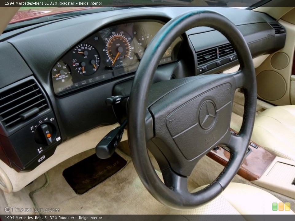 Beige Interior Steering Wheel for the 1994 Mercedes-Benz SL 320 Roadster #85164458