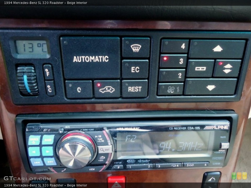 Beige Interior Controls for the 1994 Mercedes-Benz SL 320 Roadster #85165802