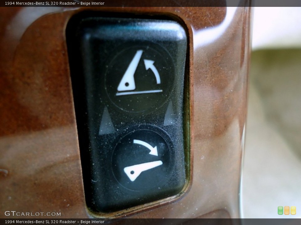 Beige Interior Controls for the 1994 Mercedes-Benz SL 320 Roadster #85165859