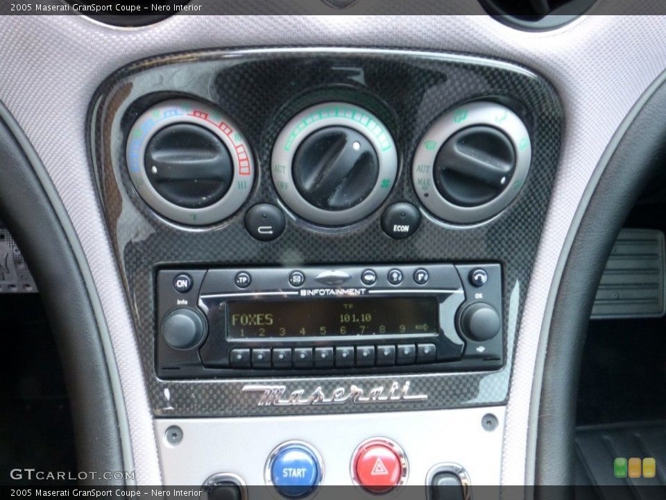Nero Interior Controls for the 2005 Maserati GranSport Coupe #85178273