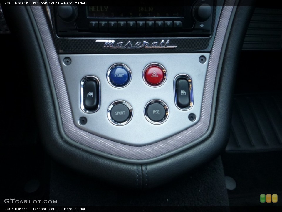 Nero Interior Controls for the 2005 Maserati GranSport Coupe #85178294