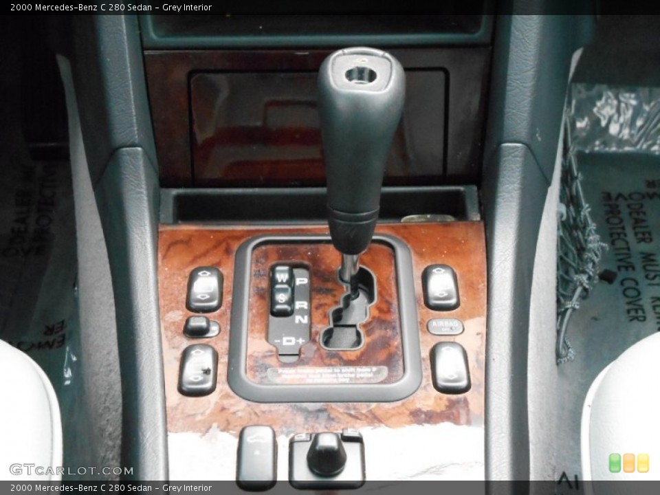 Grey Interior Transmission for the 2000 Mercedes-Benz C 280 Sedan #85205464
