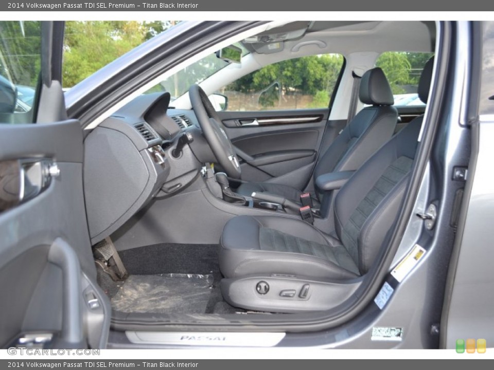 Titan Black Interior Photo for the 2014 Volkswagen Passat TDI SEL Premium #85233929