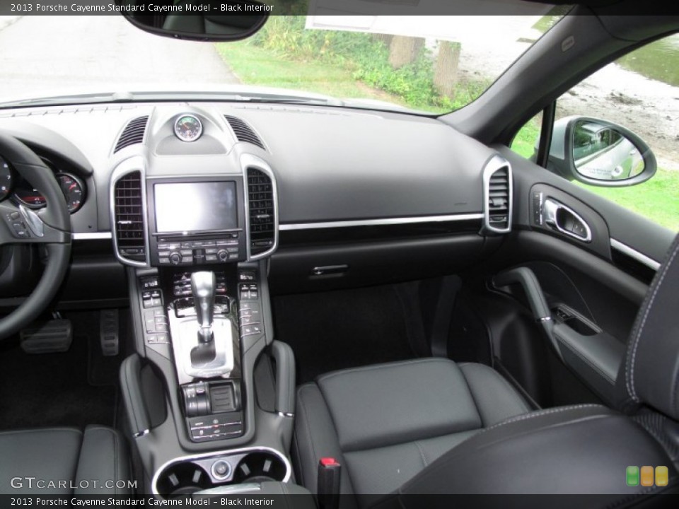 Black Interior Dashboard for the 2013 Porsche Cayenne  #85236173