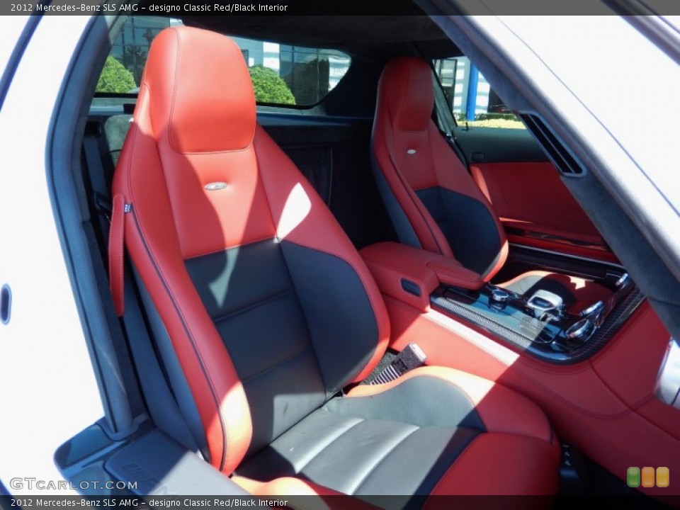 designo Classic Red/Black 2012 Mercedes-Benz SLS Interiors