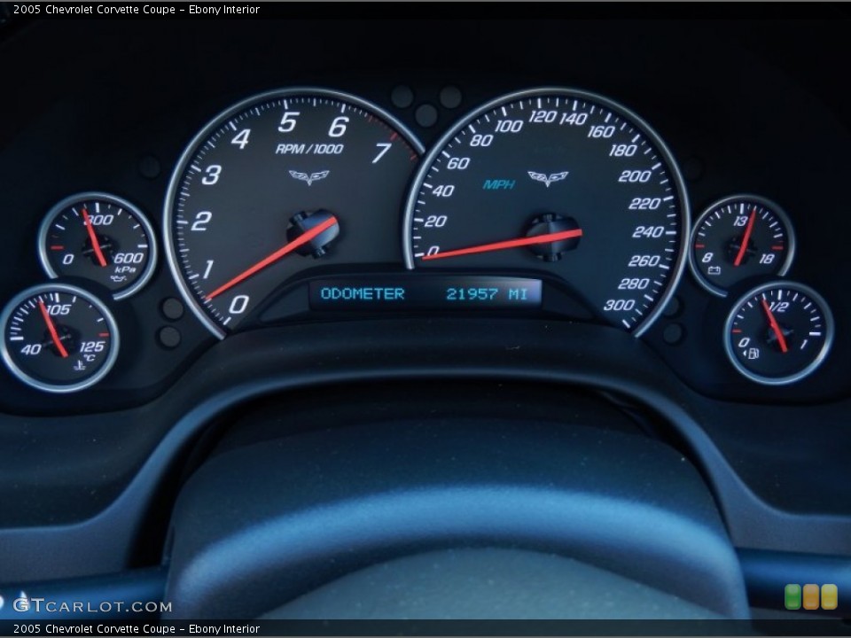 Ebony Interior Gauges for the 2005 Chevrolet Corvette Coupe #85267161