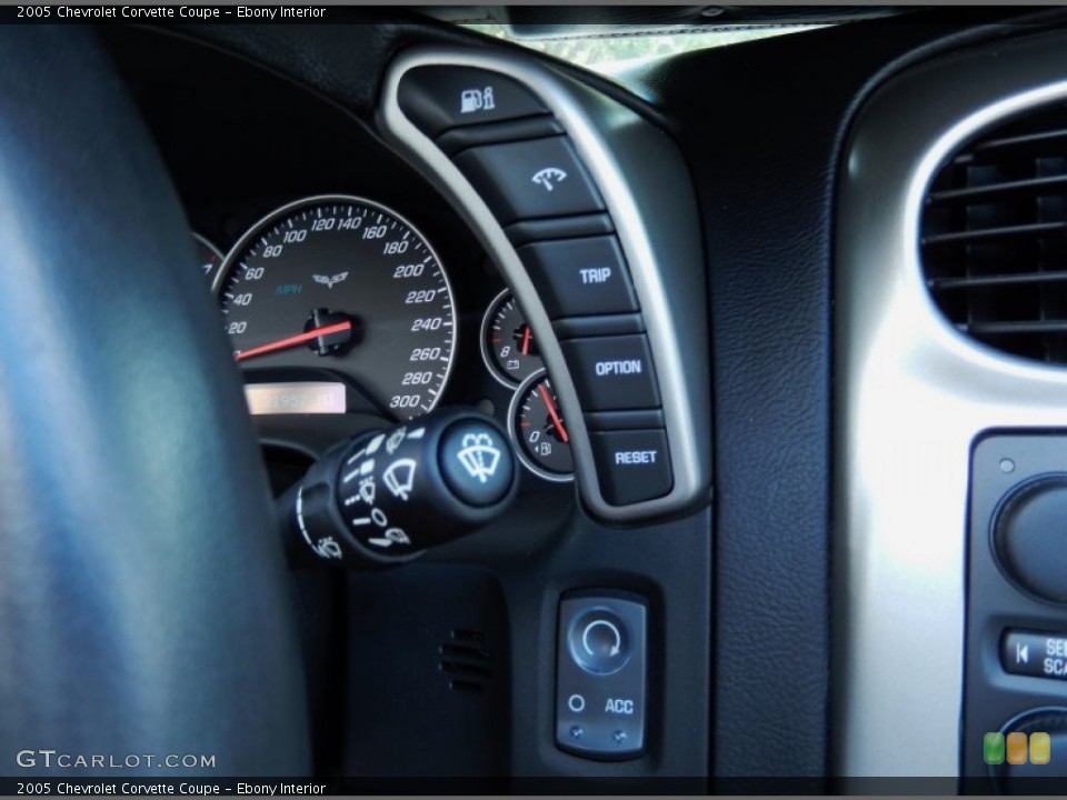 Ebony Interior Controls for the 2005 Chevrolet Corvette Coupe #85267206