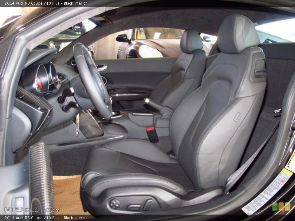 Black Interior Photo for the 2014 Audi R8 Coupe V10 Plus #85293471