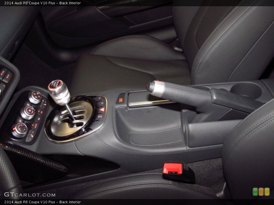 Black Interior Transmission for the 2014 Audi R8 Coupe V10 Plus #85293659