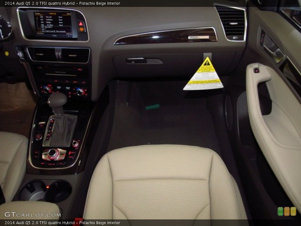 Pistachio Beige Interior Dashboard for the 2014 Audi Q5 2.0 TFSI quattro Hybrid #85294785