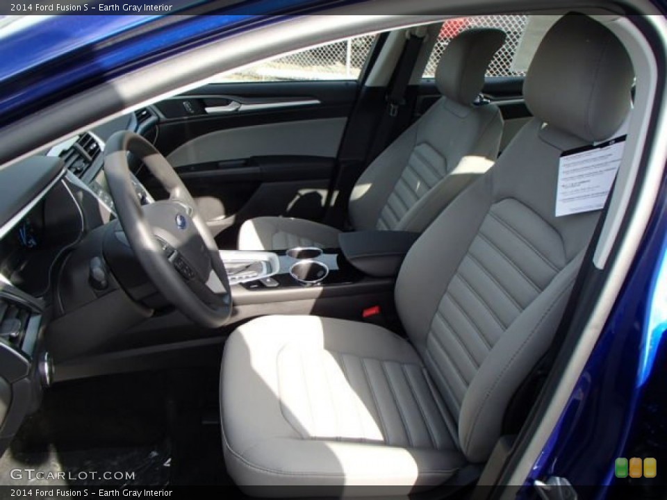 Earth Gray Interior Photo for the 2014 Ford Fusion S #85300130