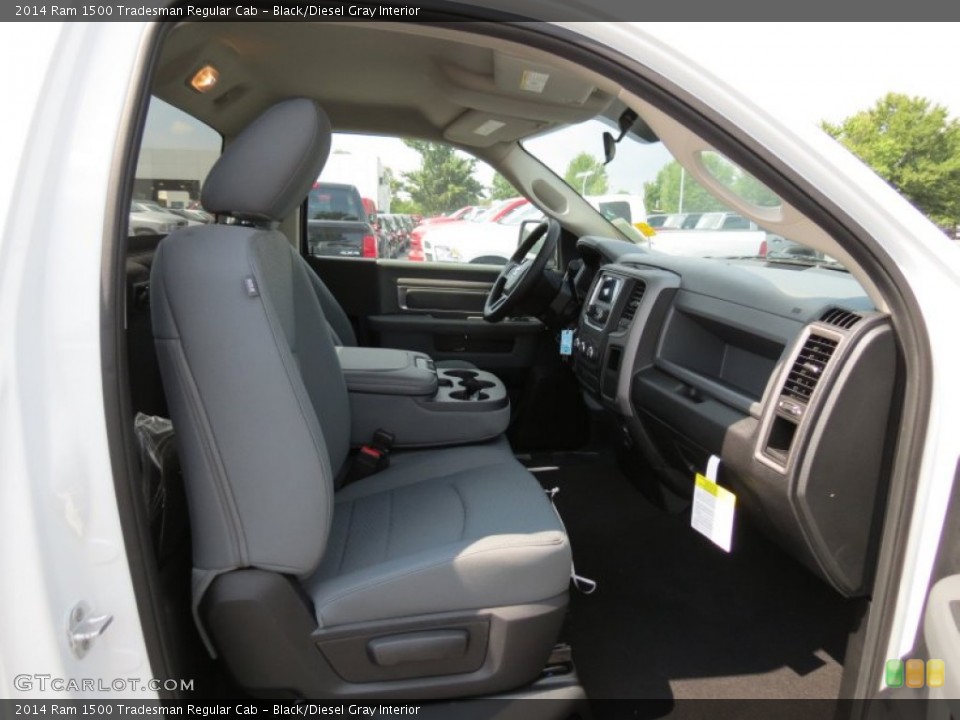 Black/Diesel Gray Interior Photo for the 2014 Ram 1500 Tradesman Regular Cab #85313471