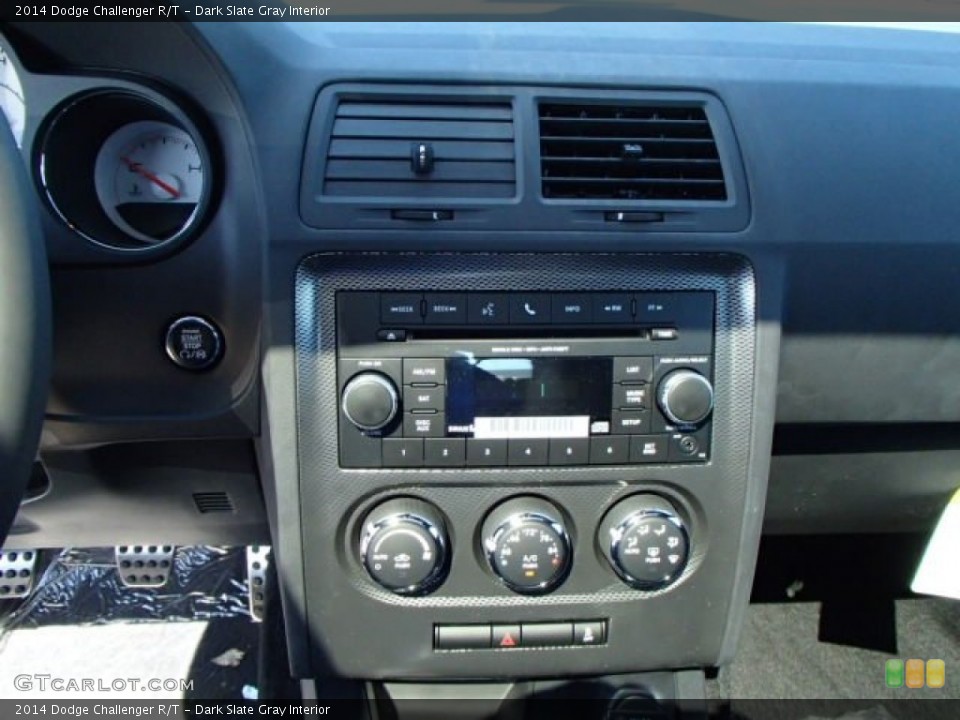 Dark Slate Gray Interior Controls for the 2014 Dodge Challenger R/T #85314061