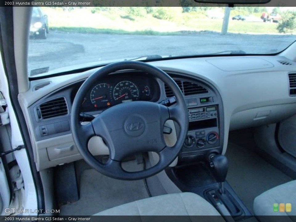 Gray Interior Dashboard for the 2003 Hyundai Elantra GLS Sedan #85324991