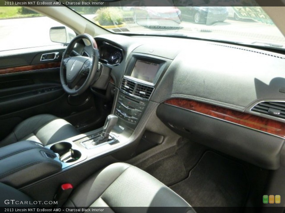 Charcoal Black Interior Dashboard for the 2013 Lincoln MKT EcoBoost AWD #85341376