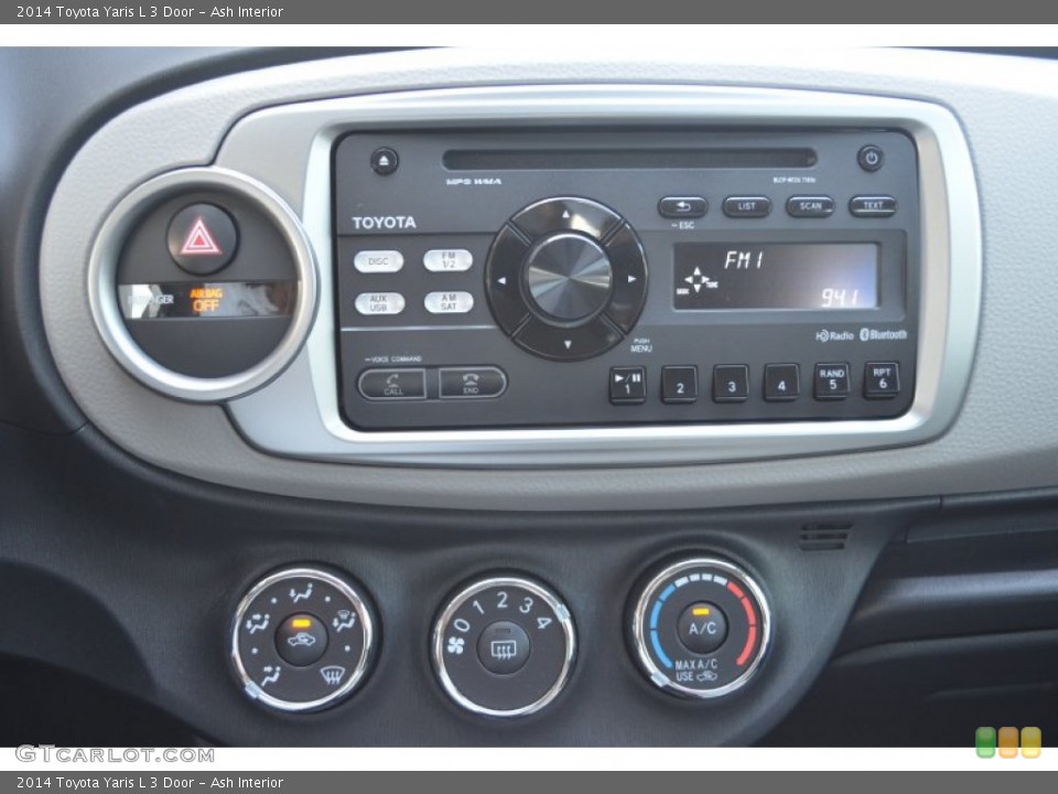 Ash Interior Controls for the 2014 Toyota Yaris L 3 Door #85363849