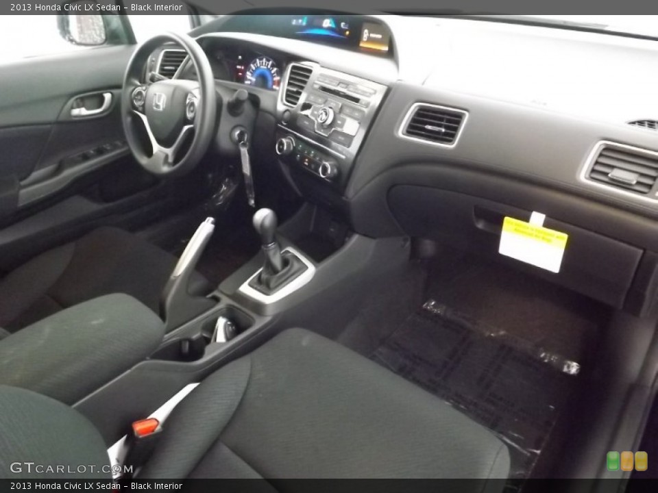 Black Interior Photo for the 2013 Honda Civic LX Sedan #85370051