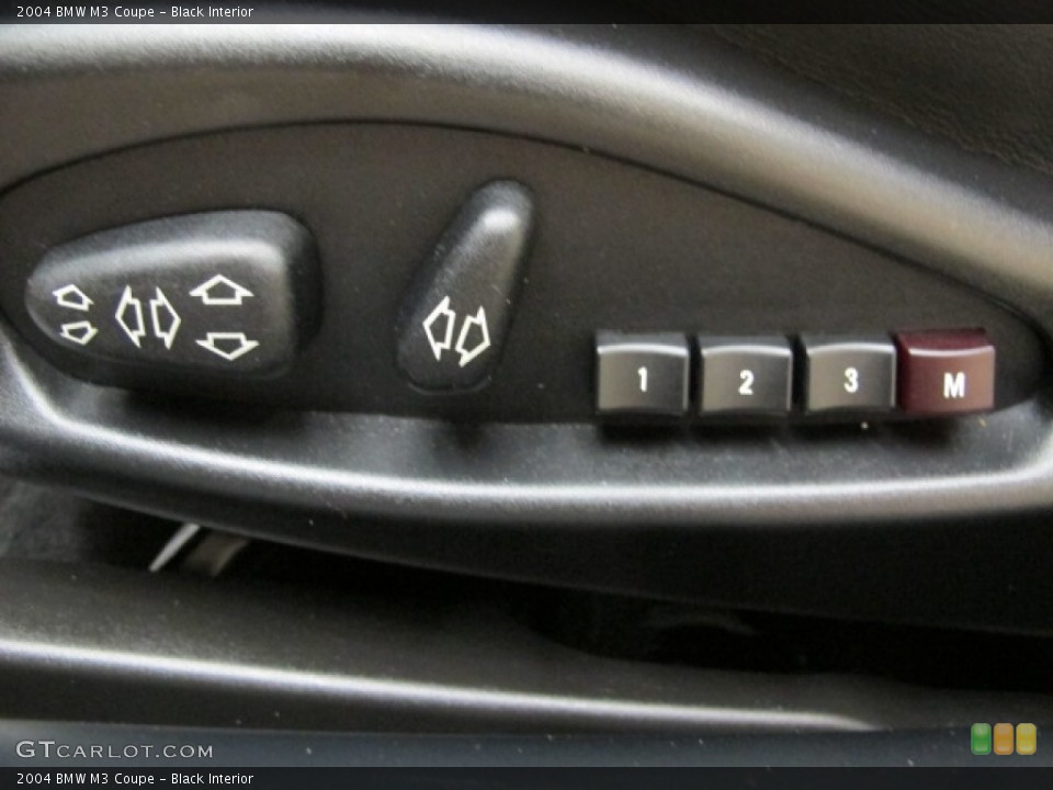 Black Interior Controls for the 2004 BMW M3 Coupe #85374877